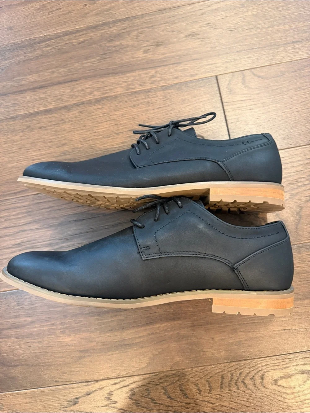 J75 Men's Classic Black Lace-Up Dress Shoes Size 12 - C27-140